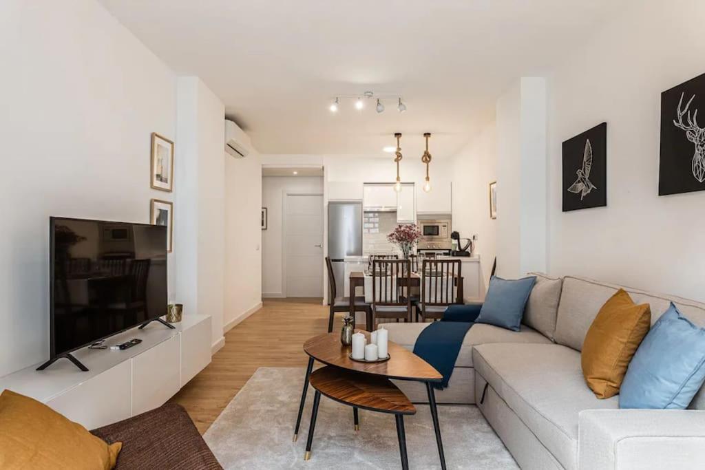 Nice Apartment Near Gran Via Val27 Madrid Esterno foto