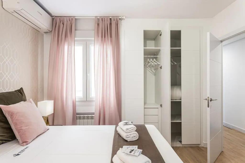 Nice Apartment Near Gran Via Val27 Madrid Esterno foto
