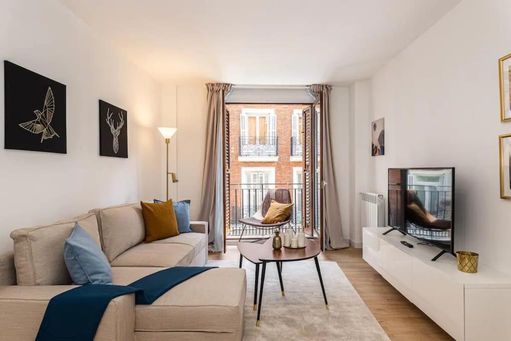 Nice Apartment Near Gran Via Val27 Madrid Esterno foto